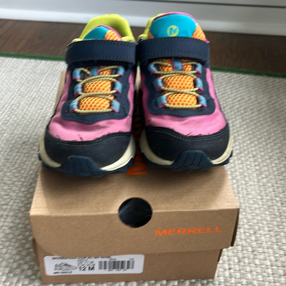 Merrell Girls Hiking Shoes, size 12